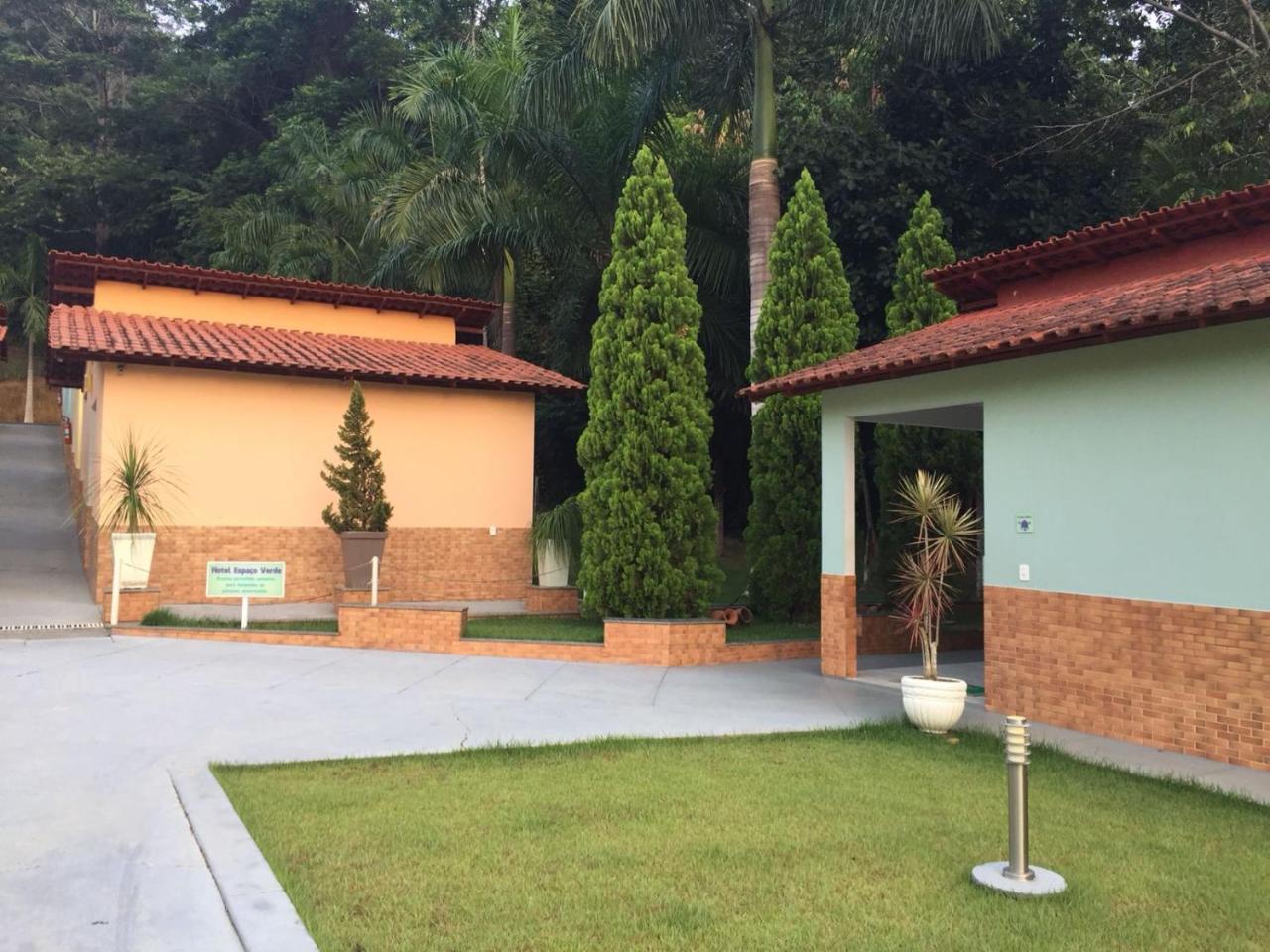 Hotel Espaco Verde Marilandia Exterior photo